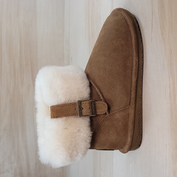 Bearpaw Shoes | Bearpaw Abby Women's Brown Tan Ankle Boots | Color: Brown/Tan | Size: 9 | Ecomlimitless's Closet
